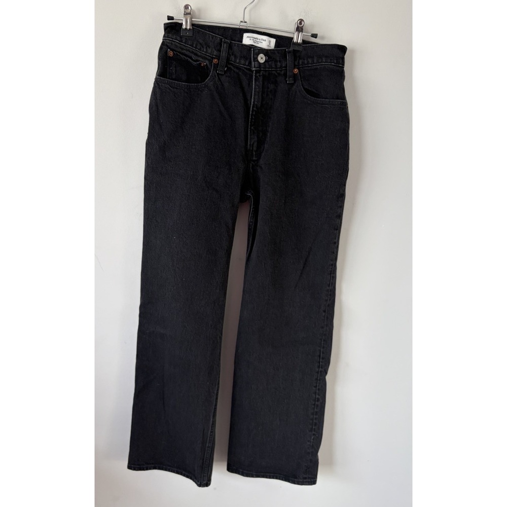 Abercrombie and Fitch 90s Relaxed Jeans High Rise Black Wash- Size 4 Short